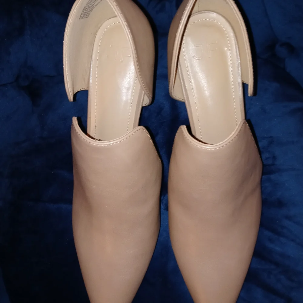 Stilettos - Picture 9 of 9